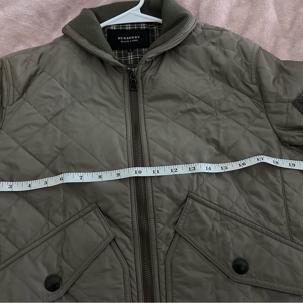 Burberry Black Label Quilted Bomber Jacket Size M Taupe Nylon Japan Exclusive - Picture 16 of 16